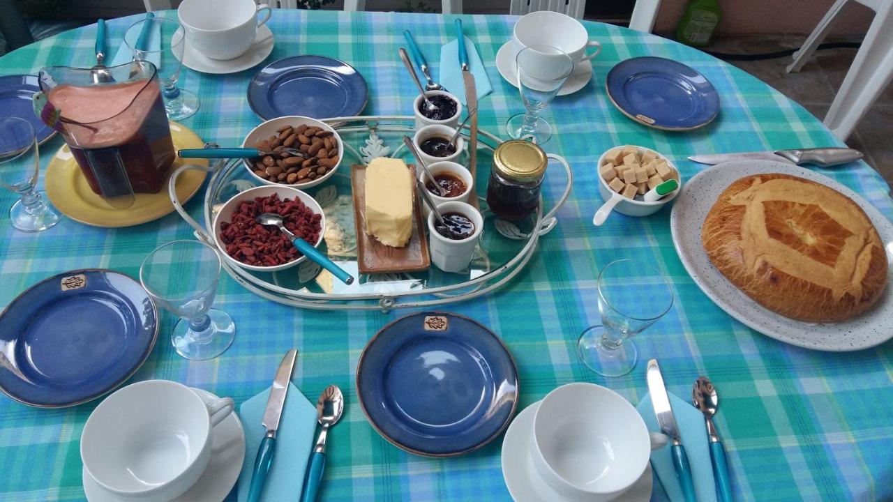 Saint-Jean-le-Centenier Les Hibiscus B&B 외부 사진